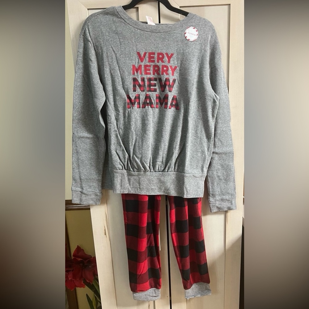 NWT Maternity - Very Merry - Women’s Size XS -  2-pc. Pajama Set - MSRP $64